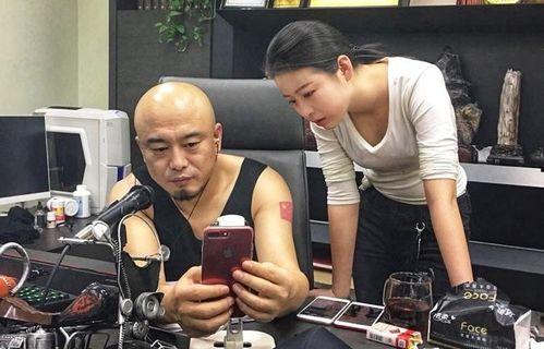 爆料四川主播事件最新,揭秘网络直播背后的惊人真相 第1张 爆料四川主播事件最新,揭秘网络直播背后的惊人真相 第1张